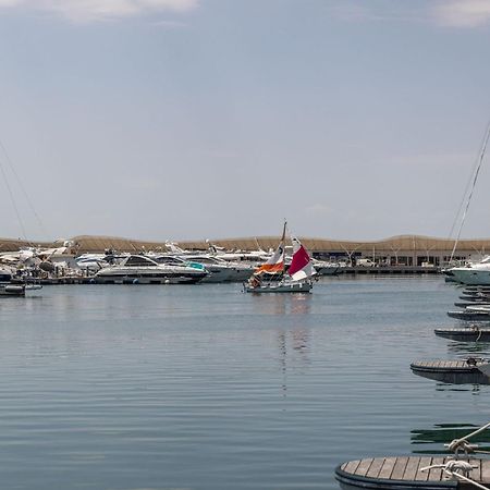 Отель Marina Del Gargano Houseboat Манфредония Экстерьер фото